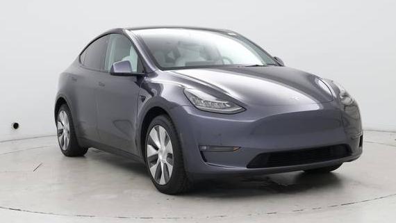 TESLA MODEL Y 2022 7SAYGDEE8NF310645 image